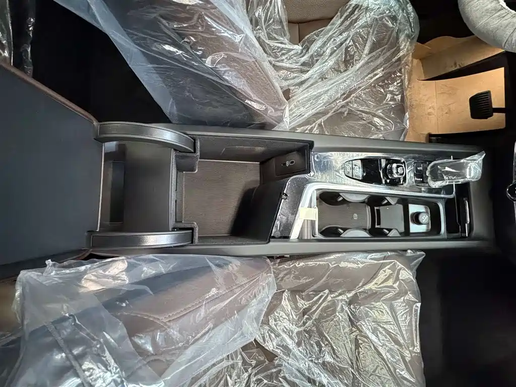 Volvo S60 2026 B4