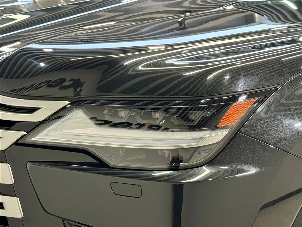 Lexus LX 700h Lingjie Edition 2025
