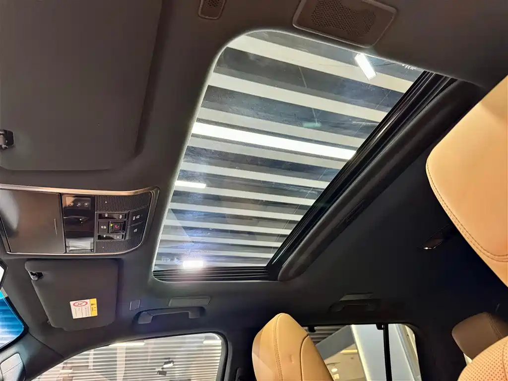 Lexus LX 700h Lingjie Edition 2025