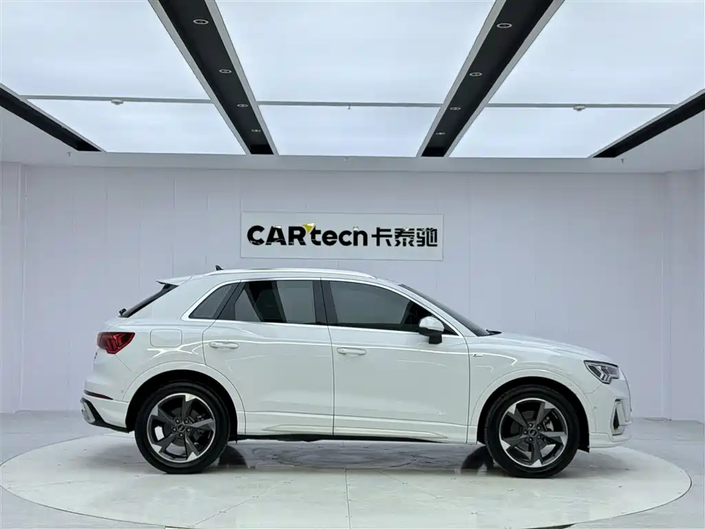 Audi Q3 2024 35 TFSI Fashion Dynamic