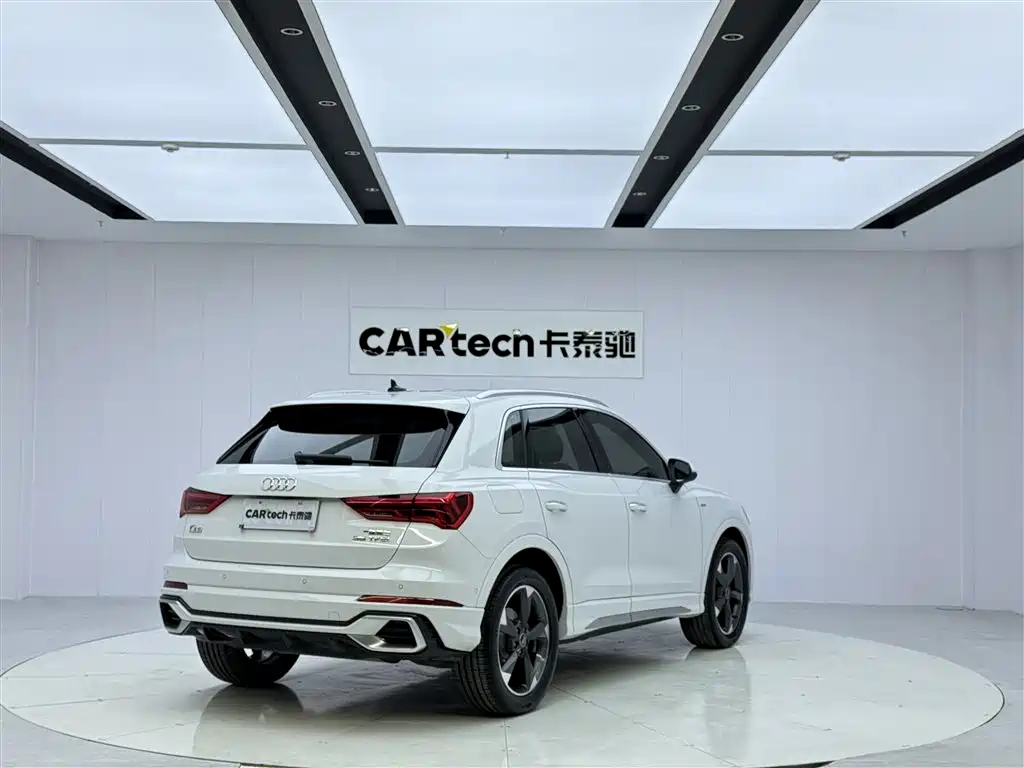 Audi Q3 2024 35 TFSI Fashion Dynamic