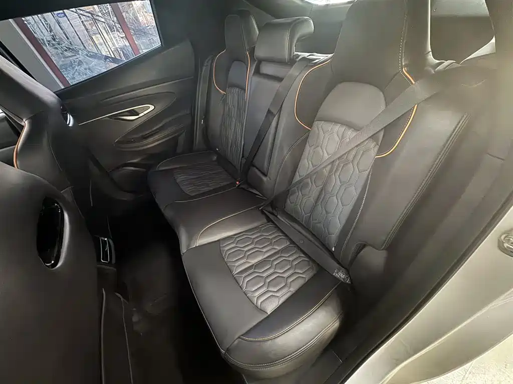Changan UNI-T 2022 2.0T Pilot Edition