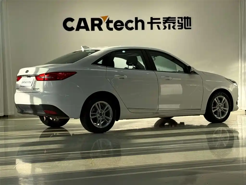 Ford Escort 2019 Facelift 1.5L Automatic Yuexiang Edition China VI