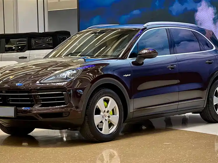 Porsche Cayenne E-Hybrid 2020 2.0T