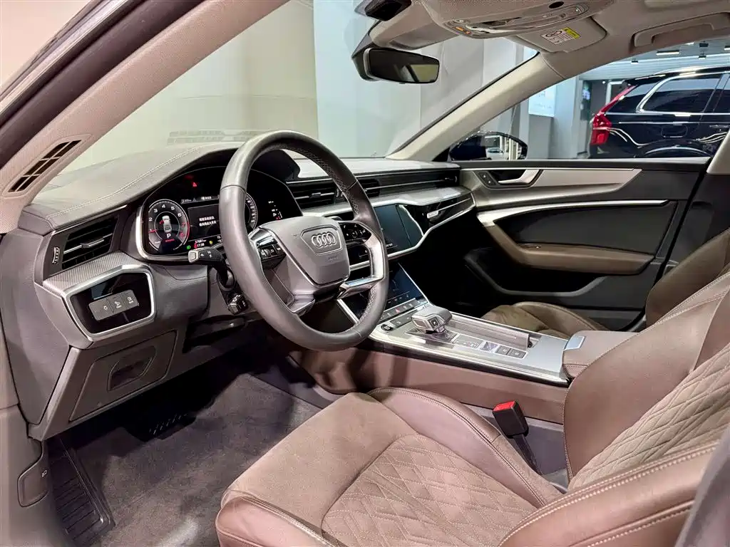 Audi A7L 2024 45 TFSI quattro S-line Jianyuan Edition Liujing Package