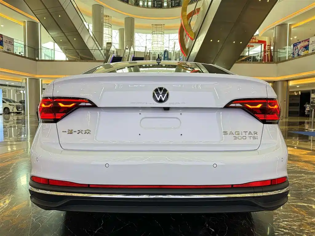 Volkswagen Sagitar 2025 Facelift 300TSI DSG Feiyue Edition