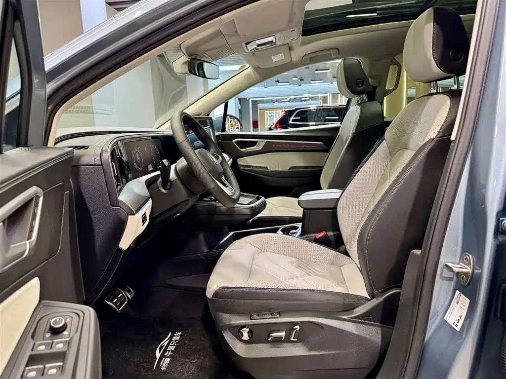 Volkswagen Talagon 2026 450TSI AWD Flagship 6-Seater