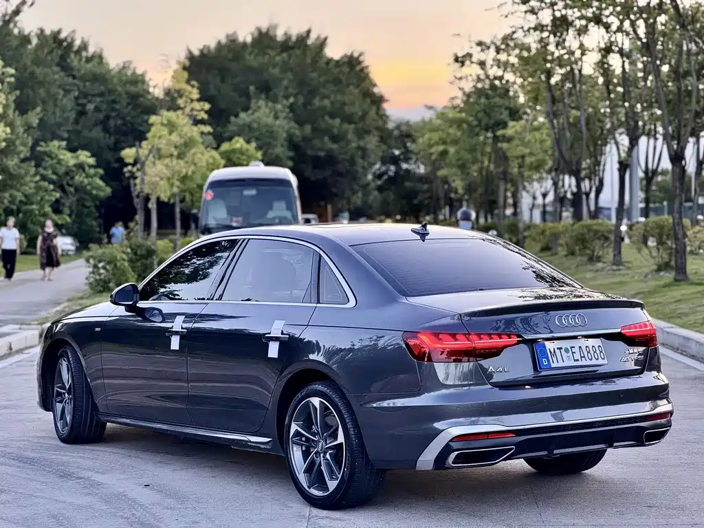 Audi A4L 2020 40 TFSI Fashion Dynamic