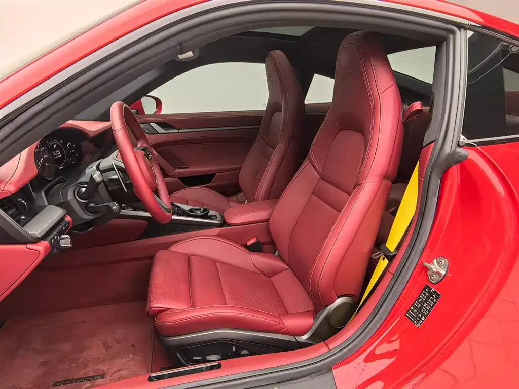 Porsche 911 Carrera S
