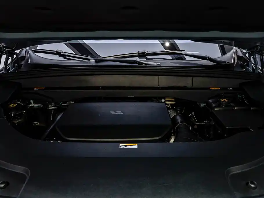 Li Auto L7 2025 Ultra Intelligent Refresh Edition