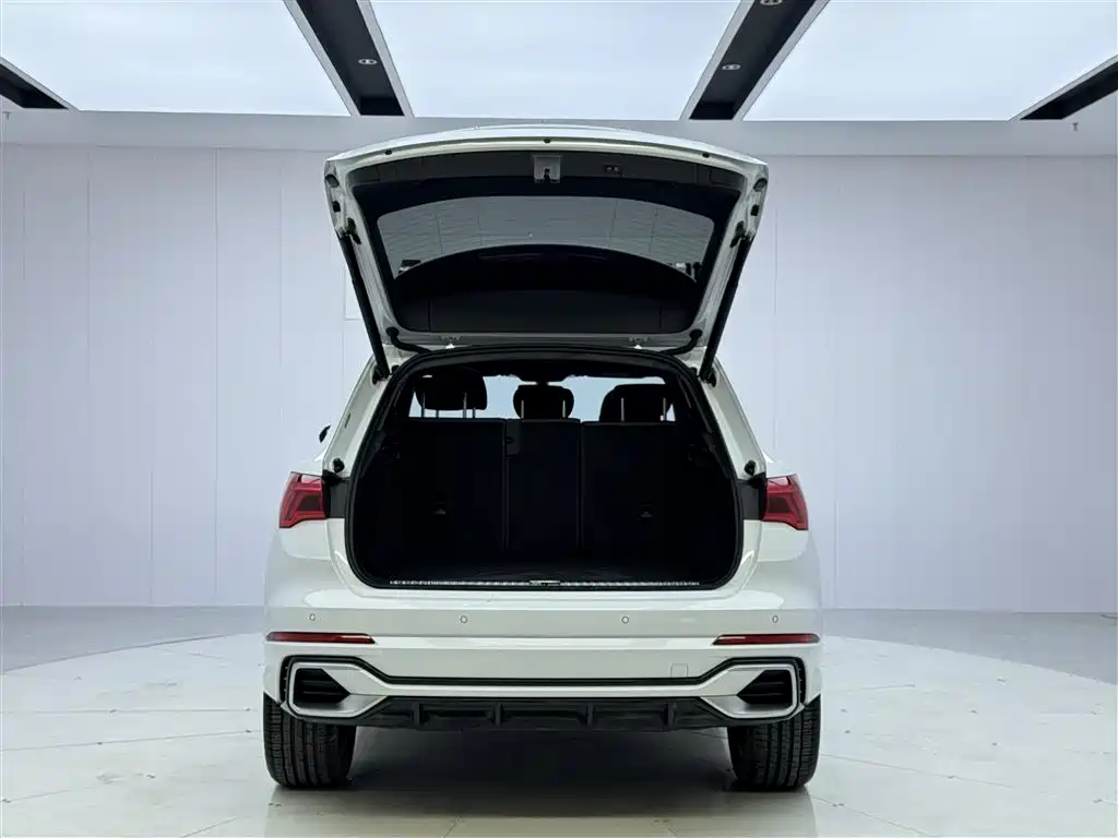 Audi Q3 2024 35 TFSI Fashion Dynamic