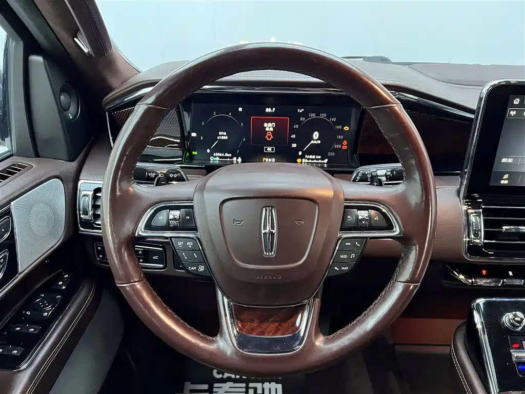 Lincoln Navigator 2020 3.5T Presidential Series