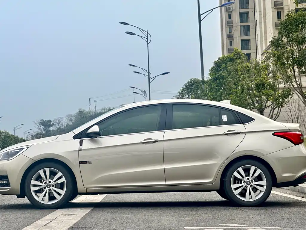 Chery Arrizo 5 2016 1.5L Manual Lingrui Edition