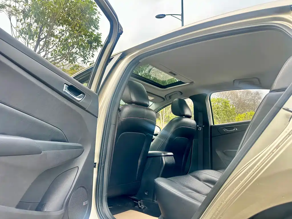 Chery Arrizo 5 2016 1.5L Manual Lingrui Edition