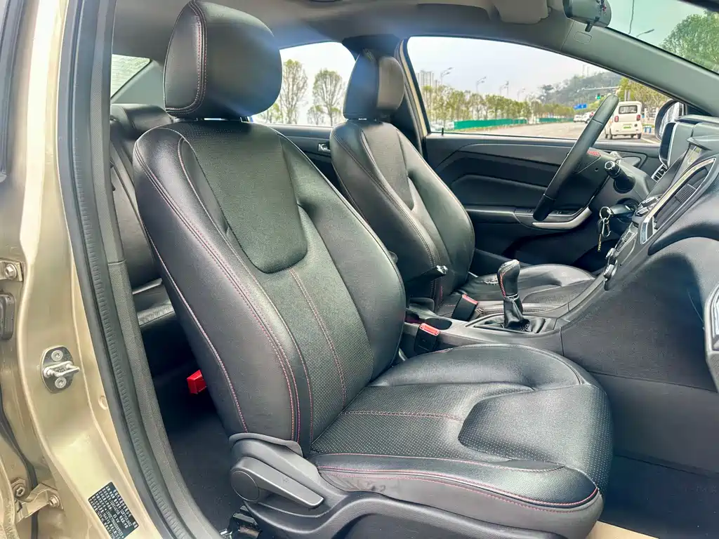 Chery Arrizo 5 2016 1.5L Manual Lingrui Edition