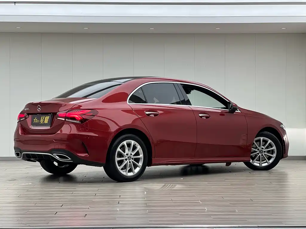Mercedes-Benz A-Class 2019 A 200 L