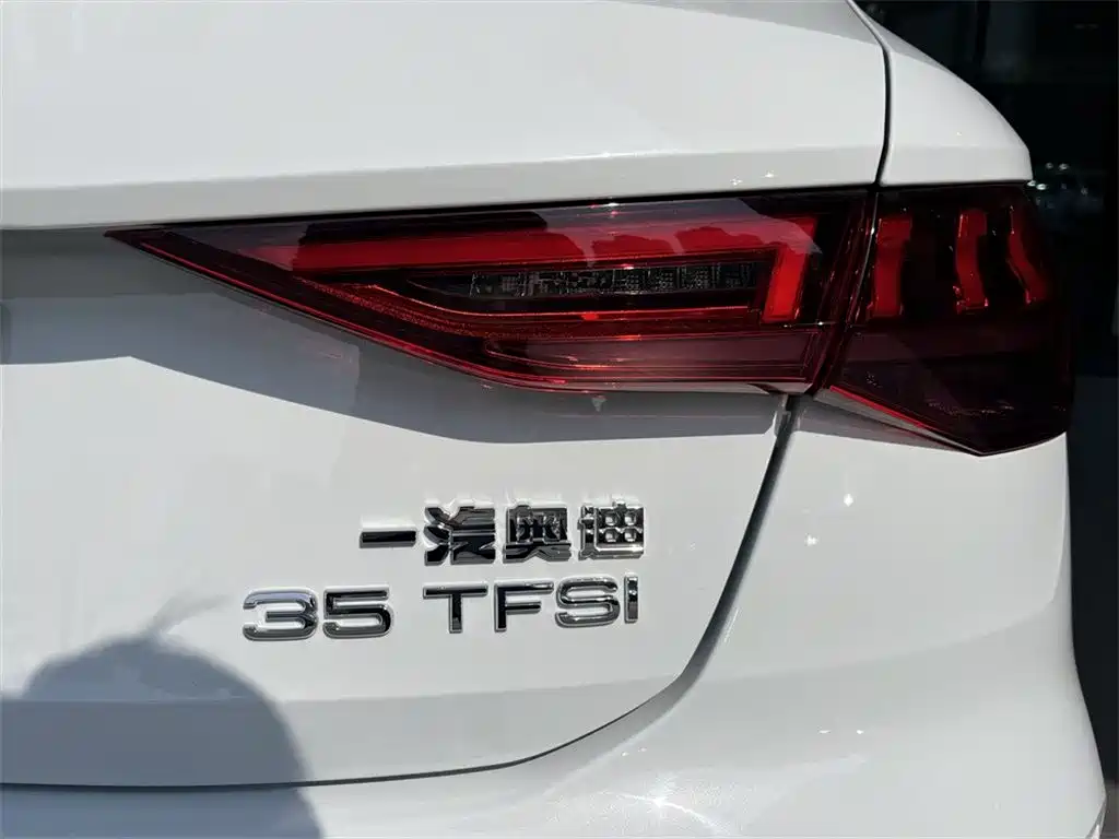 Audi A3 2024 Sportback 35 TFSI Fashion Sport