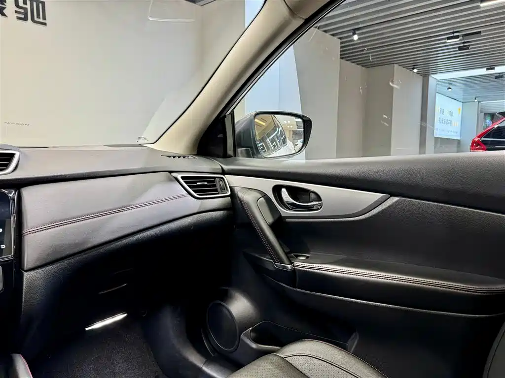 Nissan Qashqai 2022 2.0L CVT XV Prem Luxury Edition