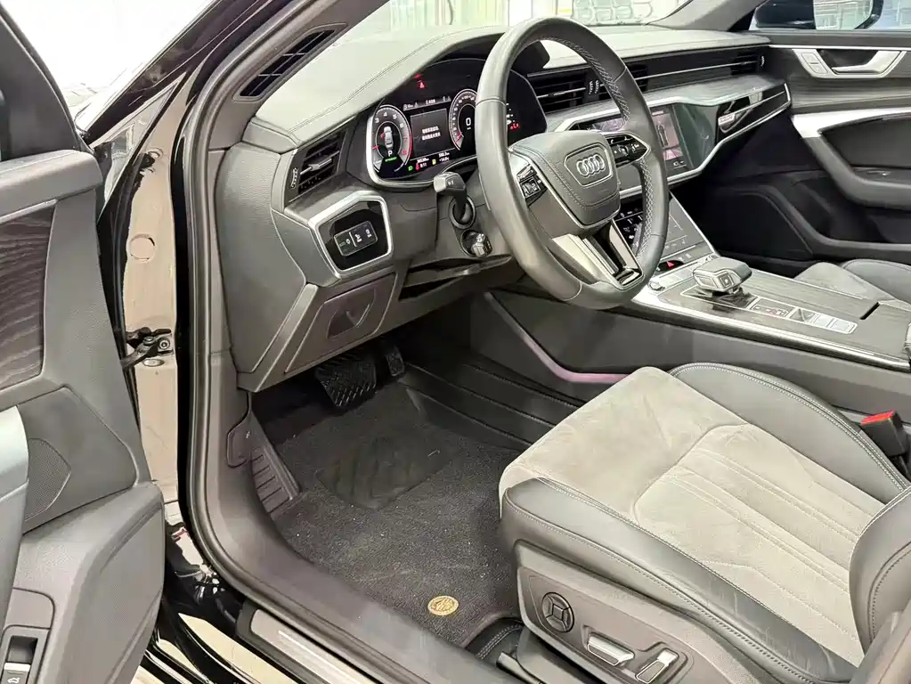 Audi A6L 2024 45 TFSI quattro Zhenxuan Dynamic Edition