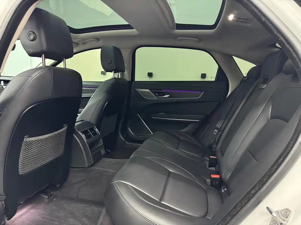 Jaguar XFL 2021 2.0T P200 RWD Elite Luxury Edition