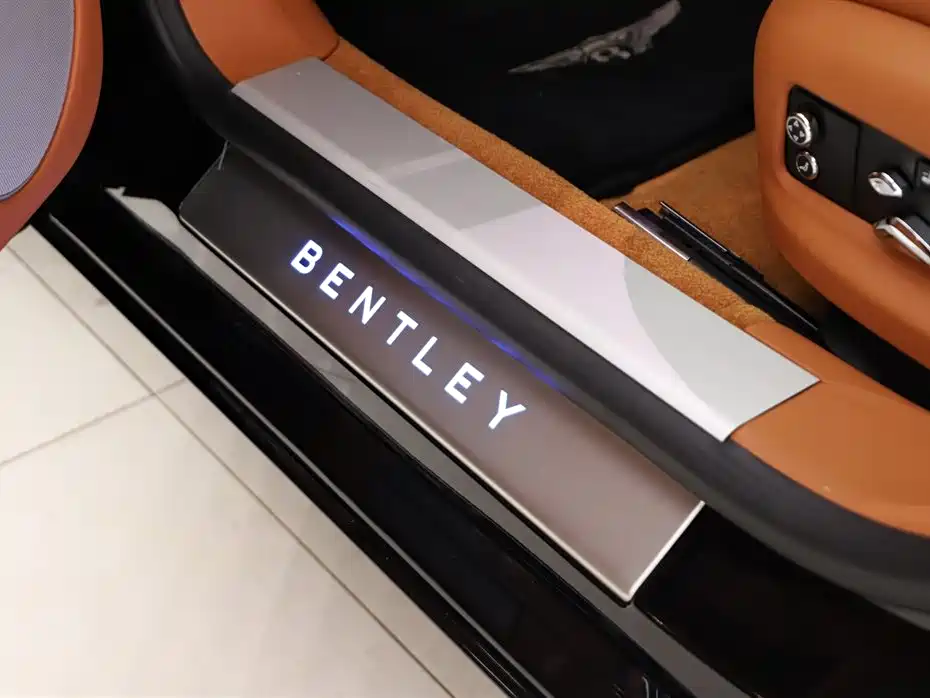 Bentley Flying Spur 2022 4.0T V8 Standard