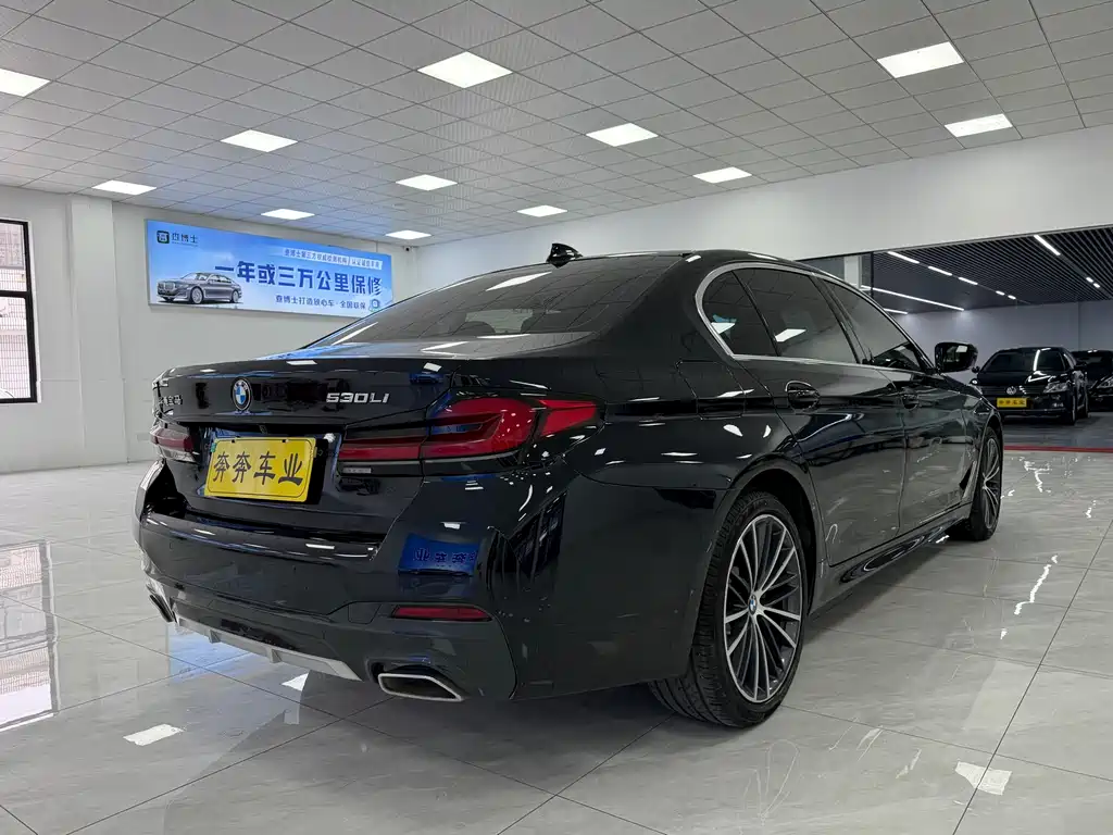BMW 5 Series 2022 530Li Leading Edition M Sport Package