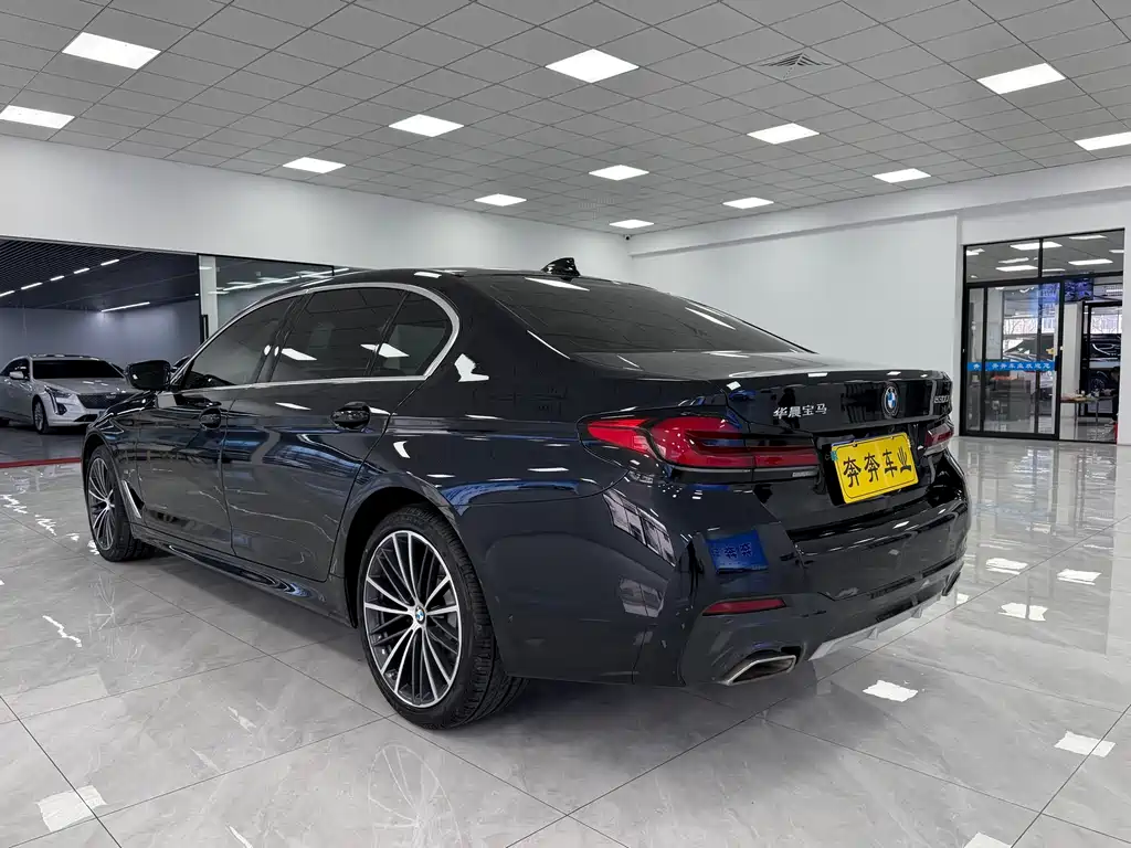 BMW 5 Series 2022 530Li Leading Edition M Sport Package