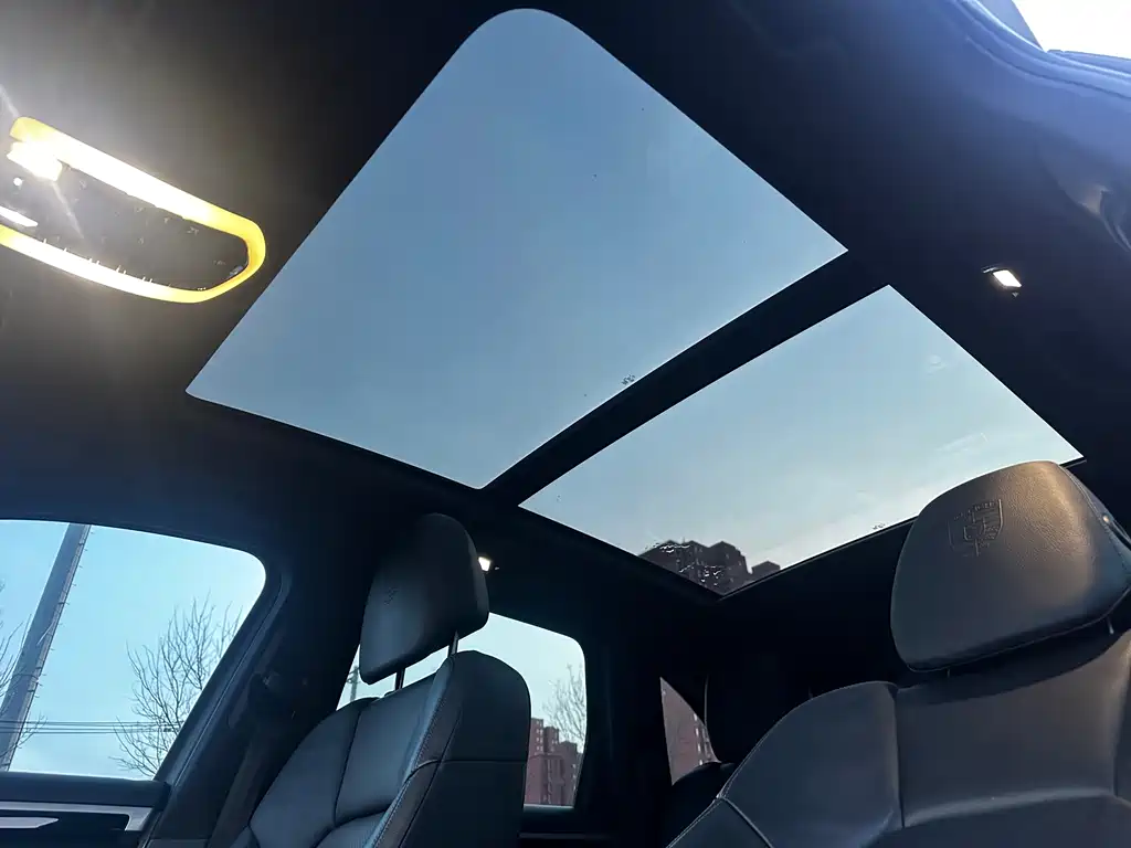 Cayenne 2014 Cayenne Platinum Edition 3.0T