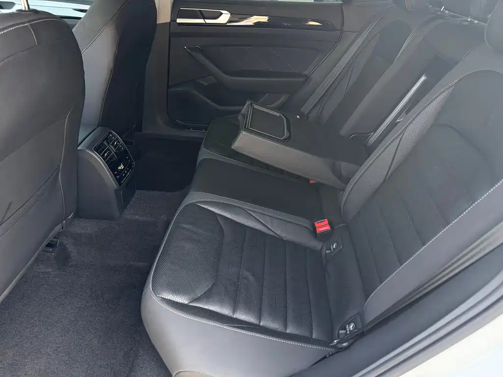 FAW-Volkswagen CC 2021 380TSI Duomu Edition