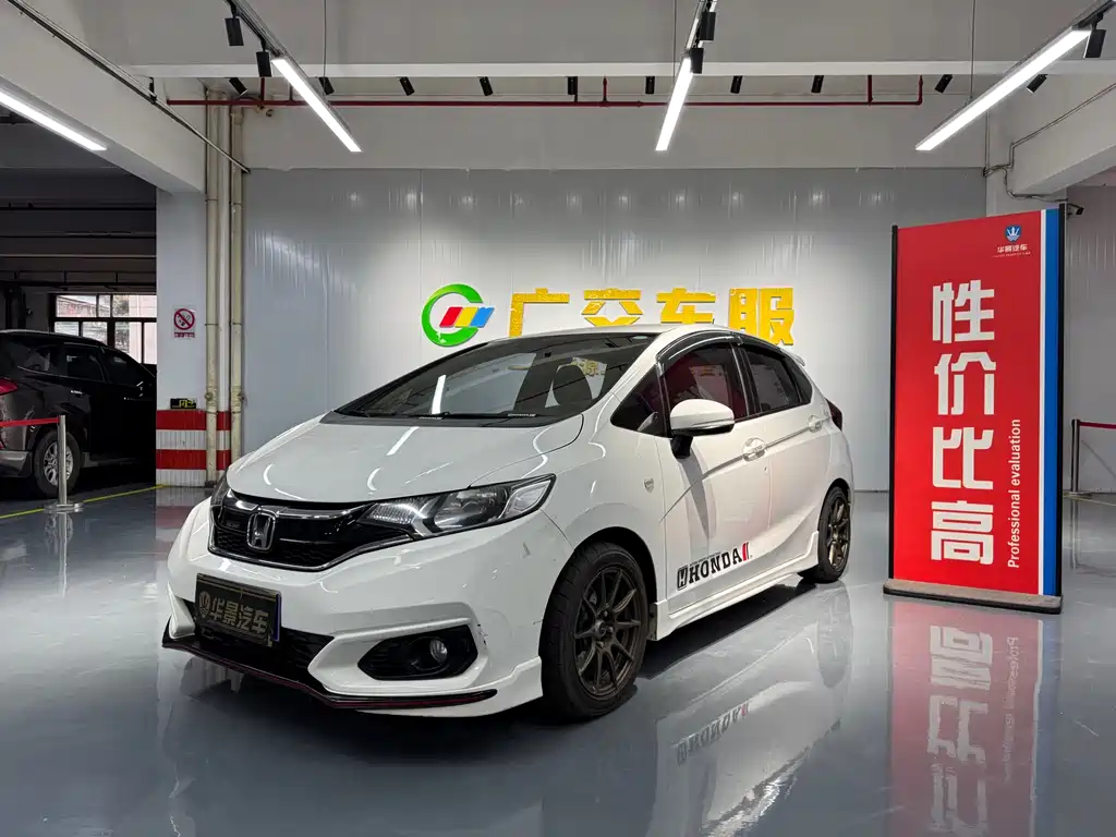 Honda Fit 2018 1.5L CVT Sport Edition