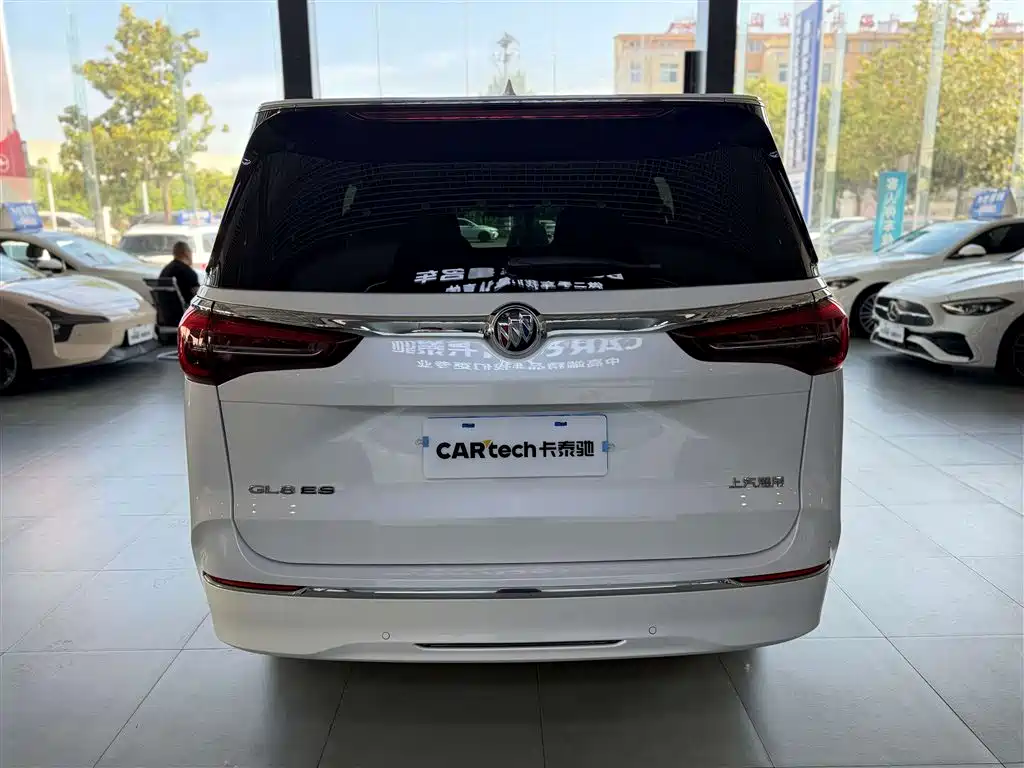 Buick GL8 2023 ES Lu Zun Comfort