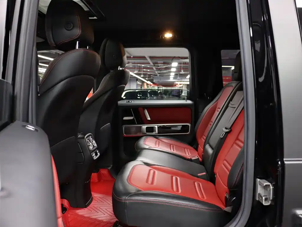 Mercedes-Benz G-Class 2019 G 550
