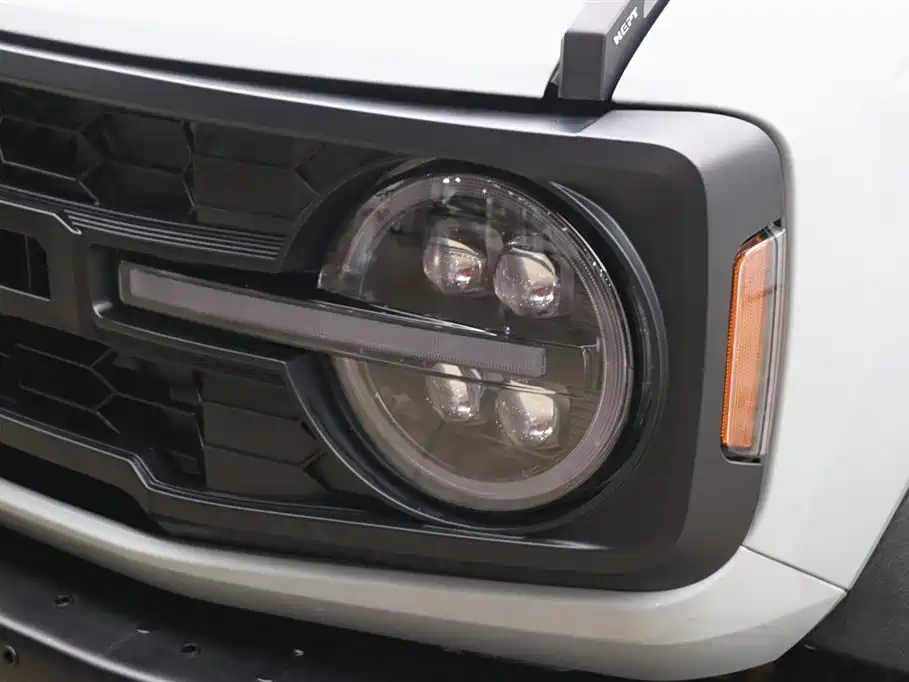 Ford Bronco 2024 2.3T Badlands