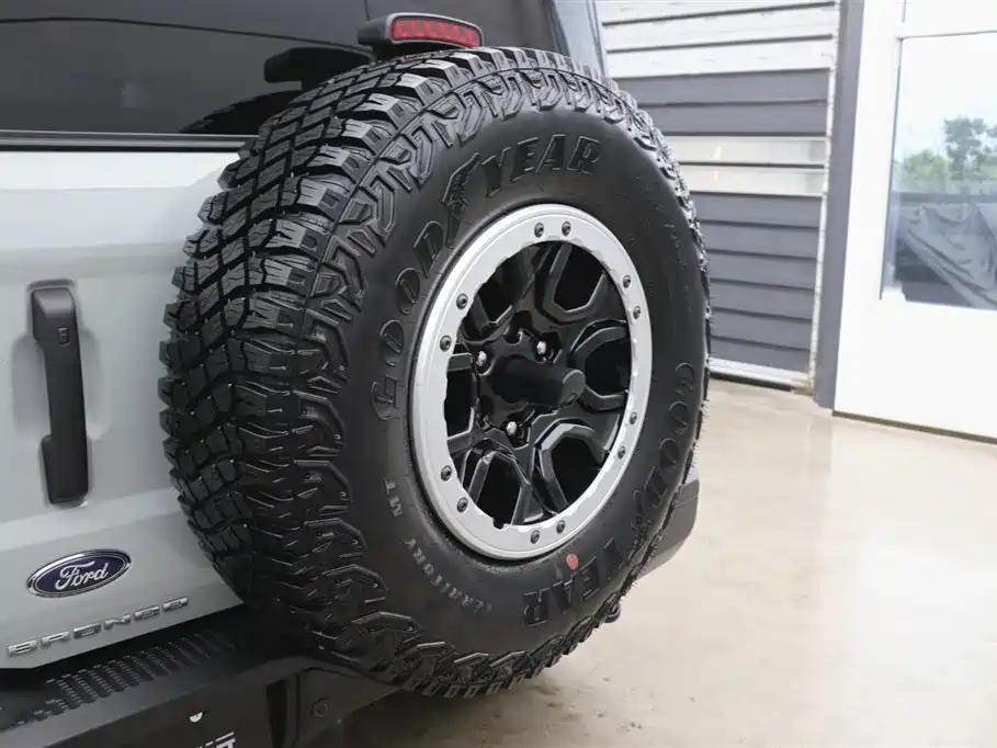 Ford Bronco 2024 2.3T Badlands