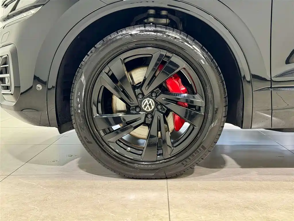 Touareg 2023 3.0TSI R-Line Black Edition