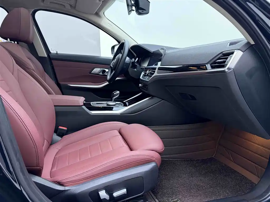 BMW 3 Series 2021 320Li M Sport Package - фото 19