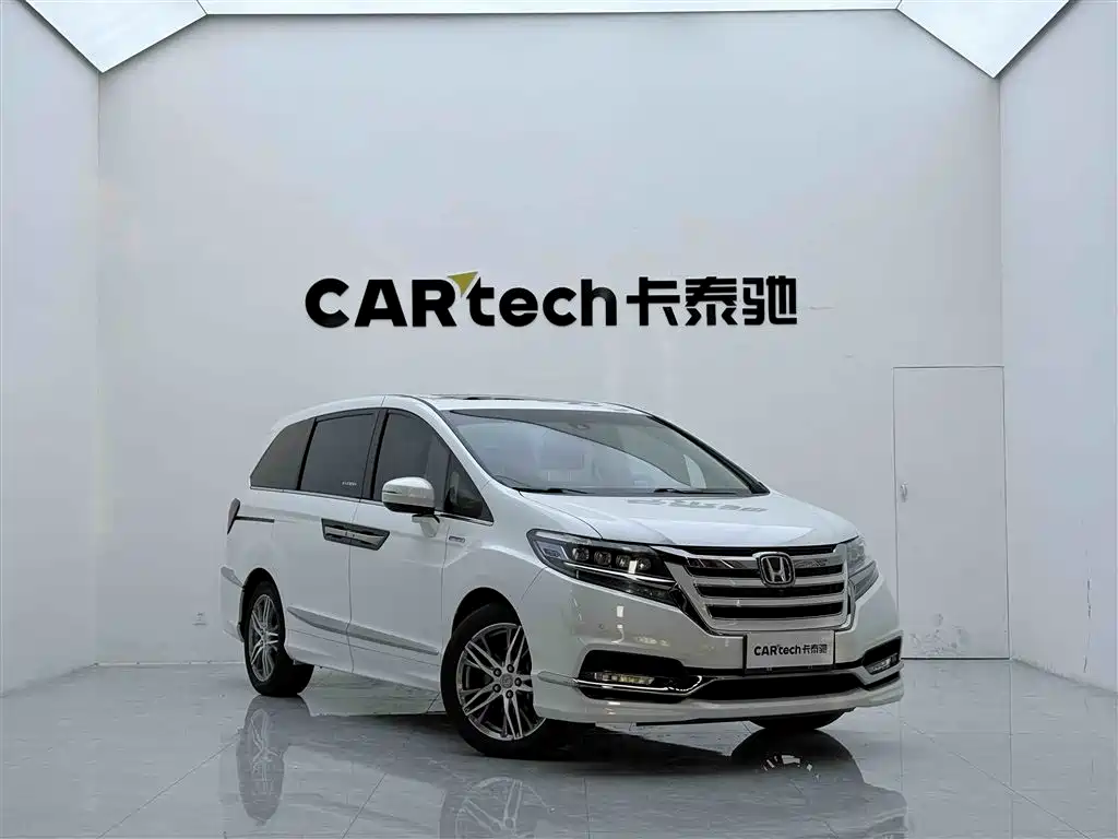 Honda Elysion 2019 2.0L Hybrid Supreme Edition