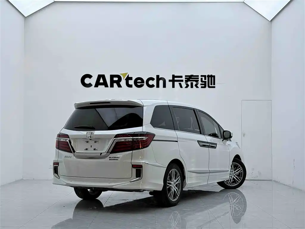 Honda Elysion 2019 2.0L Hybrid Supreme Edition