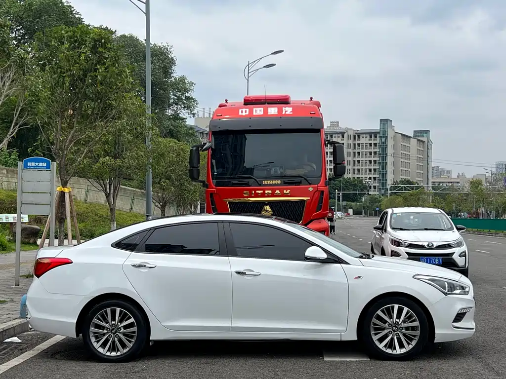 Hyundai Mistra 2017 1.6T Auto Intelligent GLS China V