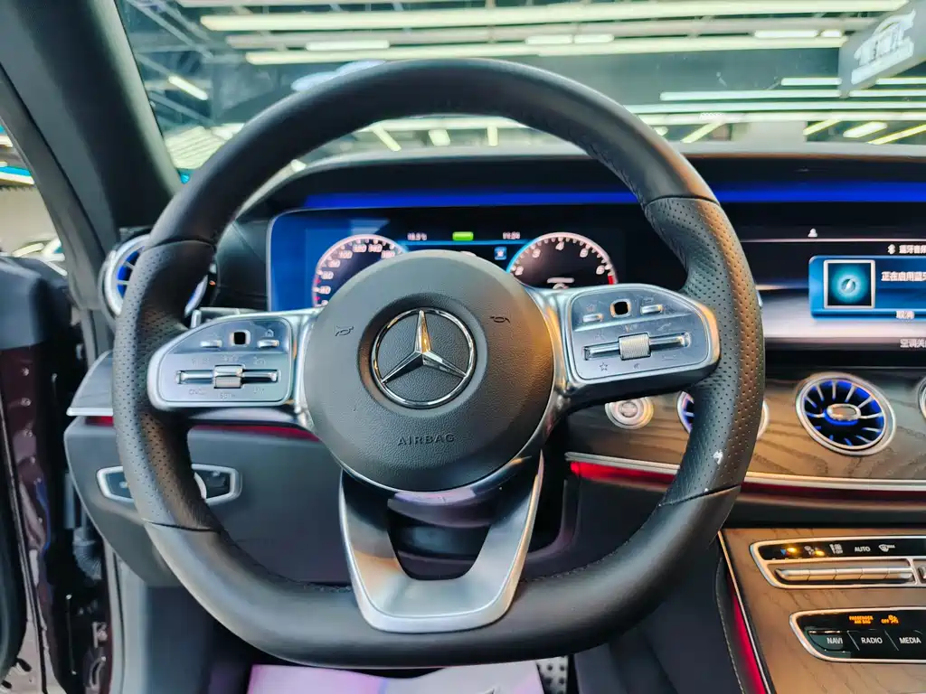 Mercedes-Benz E-Class Coupe 2020 E 260