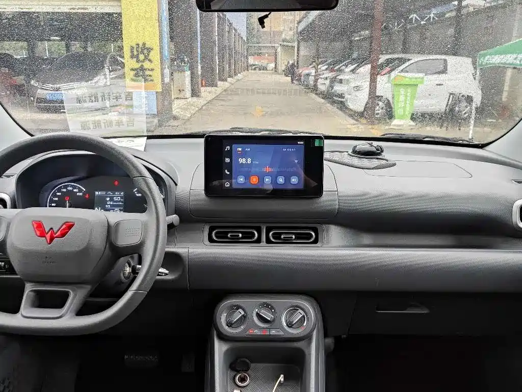 Wuling Hongguang EV 2024 Pure Electric 300KM Standard