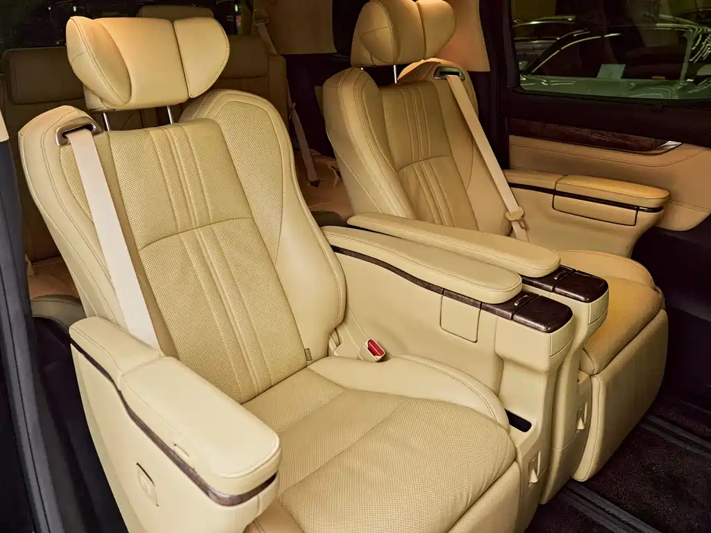 Toyota Alphard 2021 Hybrid 2.5L Premium Edition