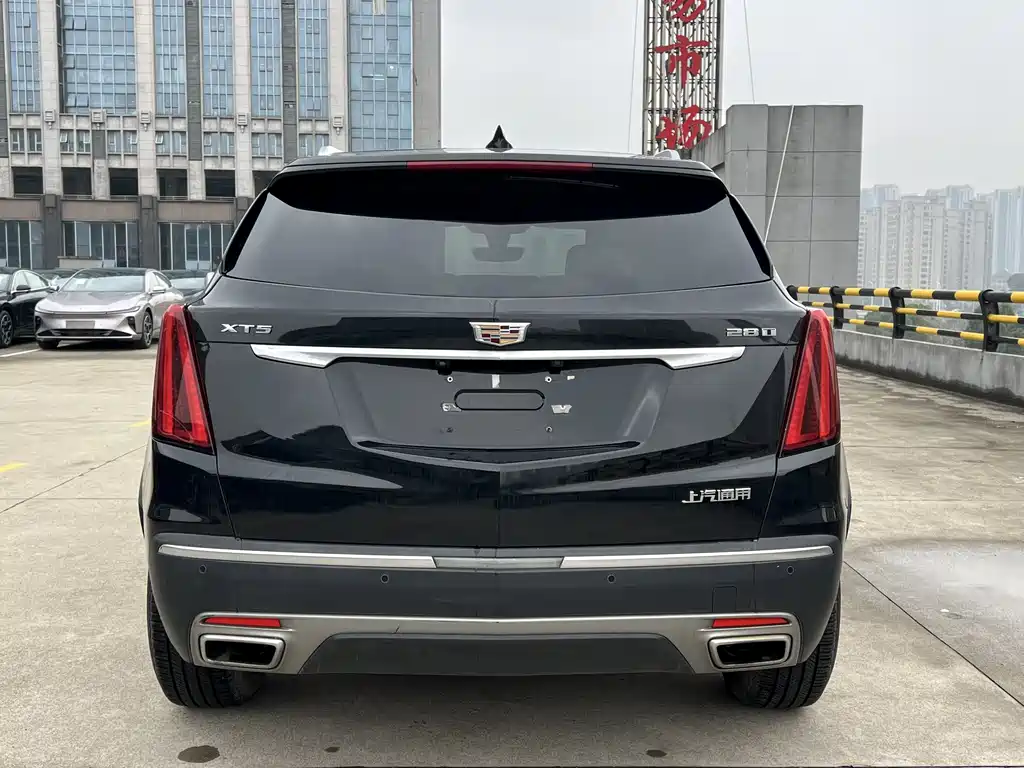 Cadillac XT5 2018 28T AWD Luxury