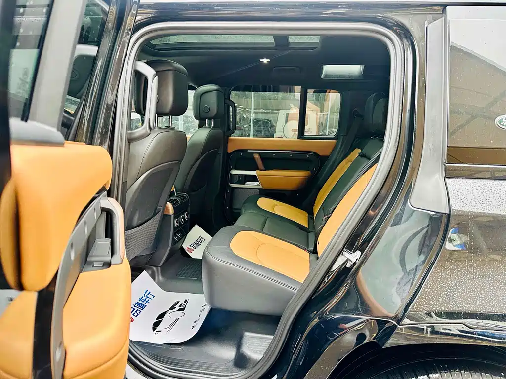 Land Rover Defender 2024 110 3.0T P400 X-DYNAMIC HSE