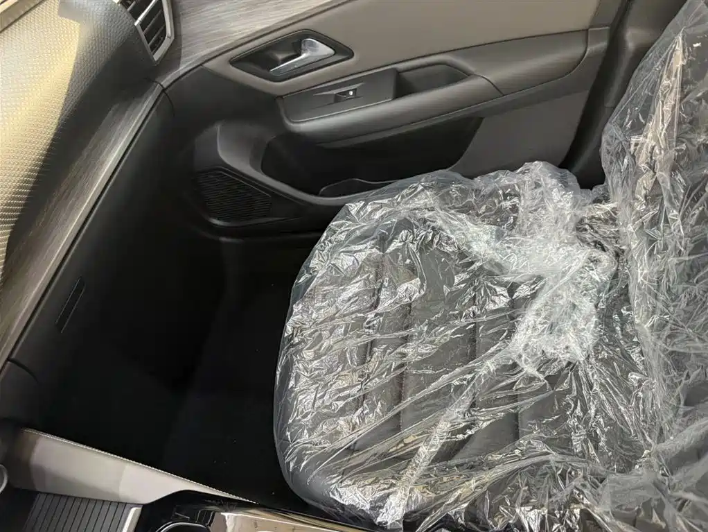 Citroën C5 X 2024 1.6T Shi Bufan