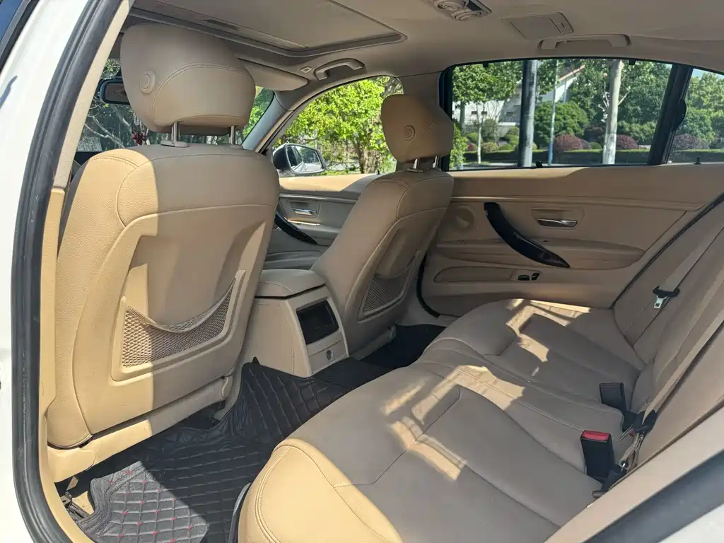 BMW 3 Series 2013 320Li Fashion Edition