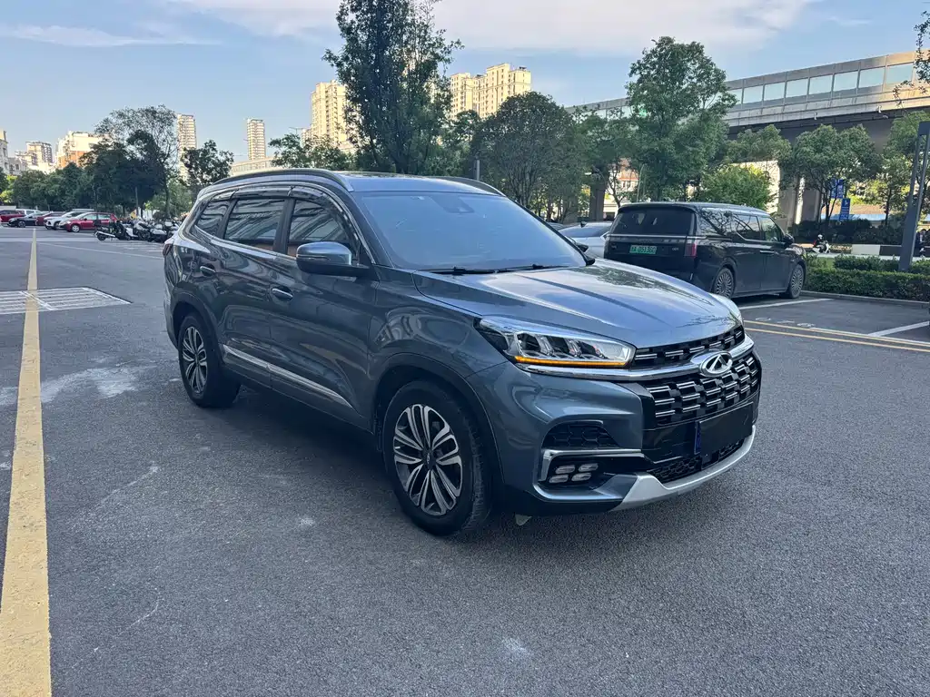 Chery Tiggo 8