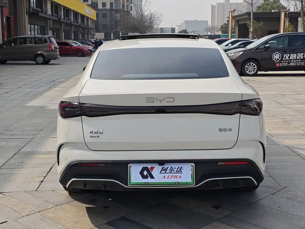 BYD Seal 06 DM-i