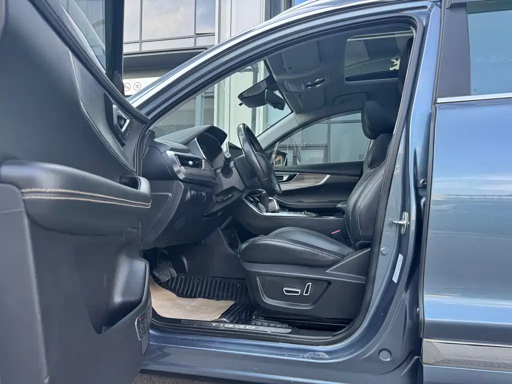 Chery Tiggo 8