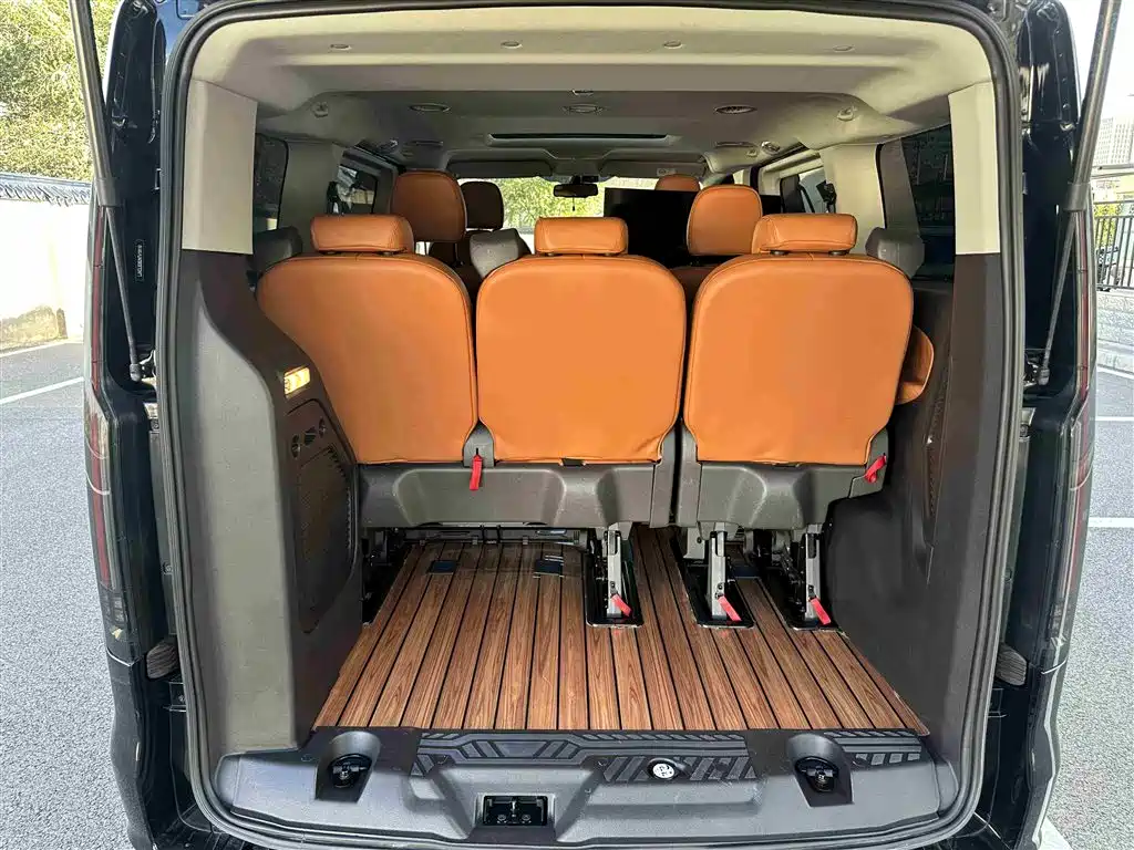 Ford Tourneo Custom 2020 2.0T Automatic Elite Edition China VI